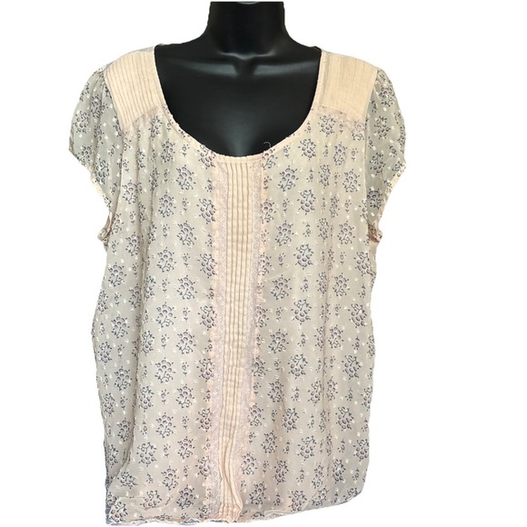 LC Lauren Conrad Tops - Lauren Conrad Women's Short Sleeve 2 XL Shirt/Blouse Peach Floral